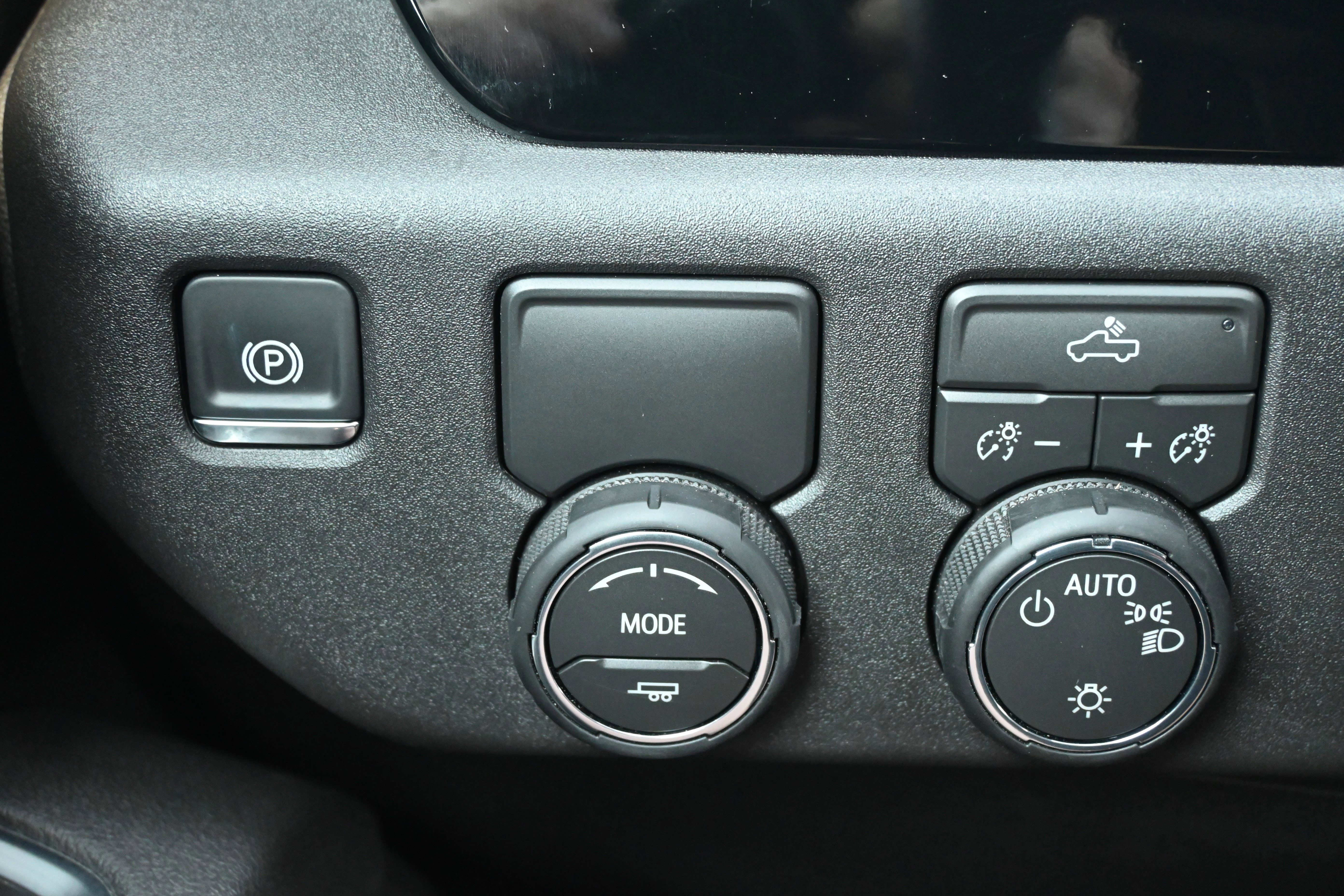 Used 2026 Chevrolet Silverado 1500 LT RWD image 28