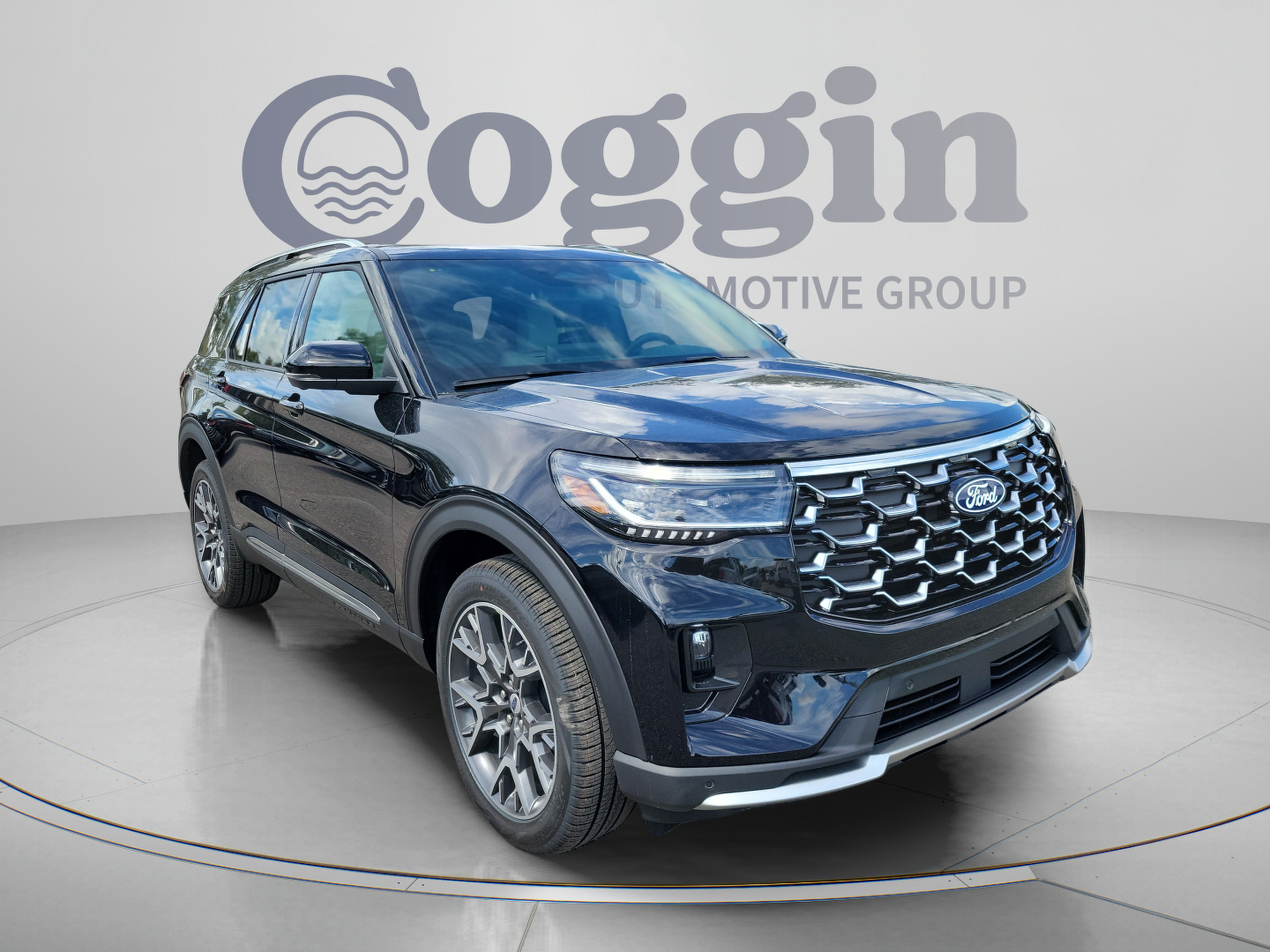 New 2027 Ford Explorer Platinum w/ 3.0L Ultimate Package AWD/4WD image 4