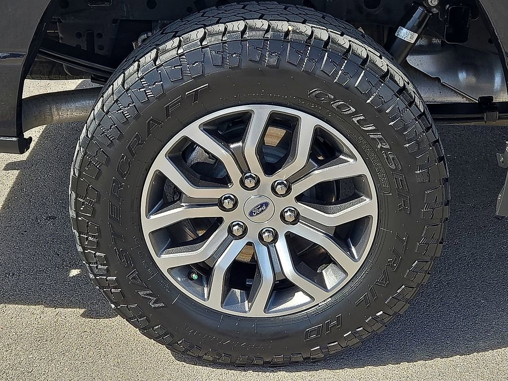 Used 2021 Ford F150 Lariat image 7