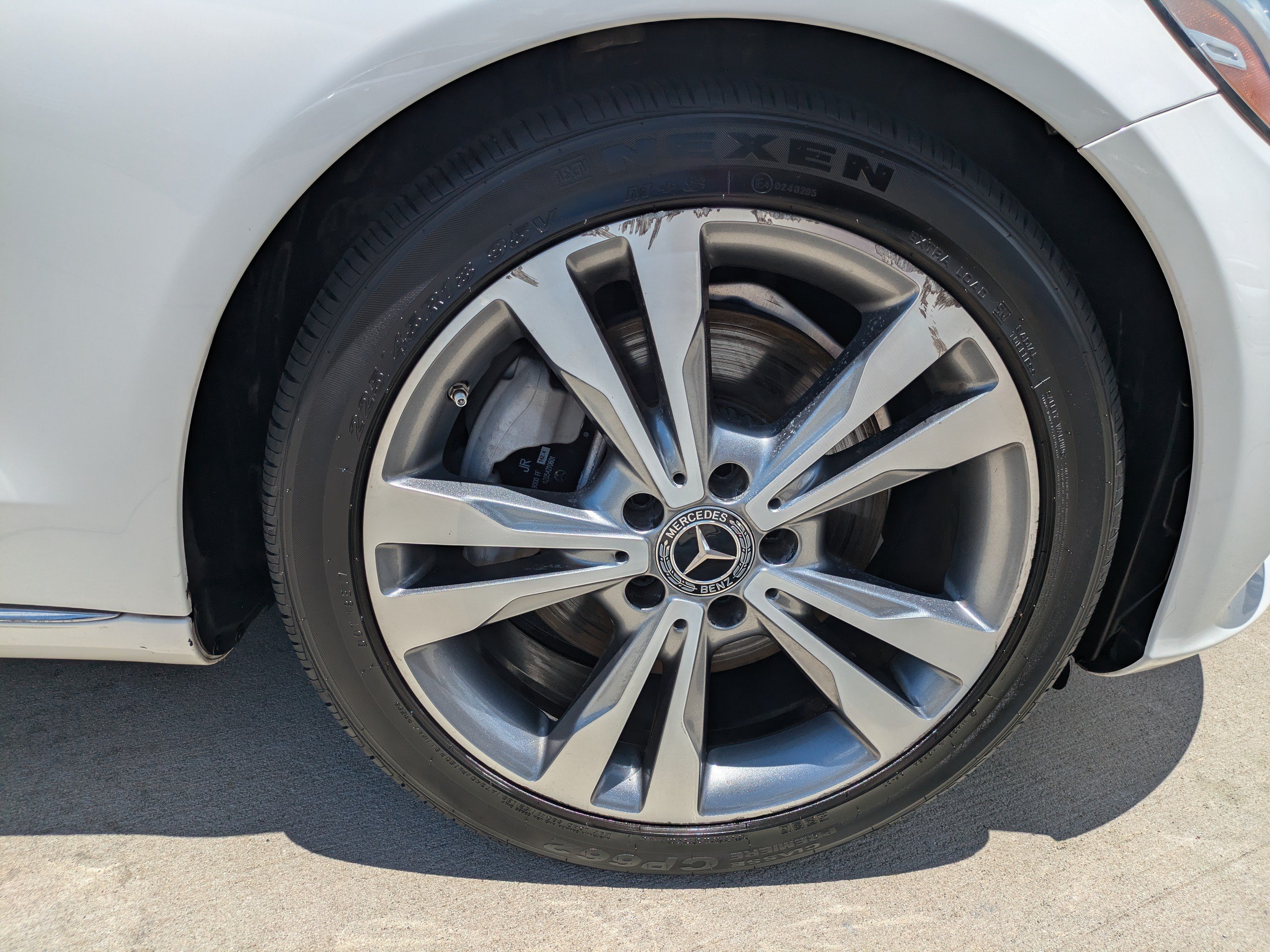 Used 2018 Mercedes-Benz C 300 Sedan image 9
