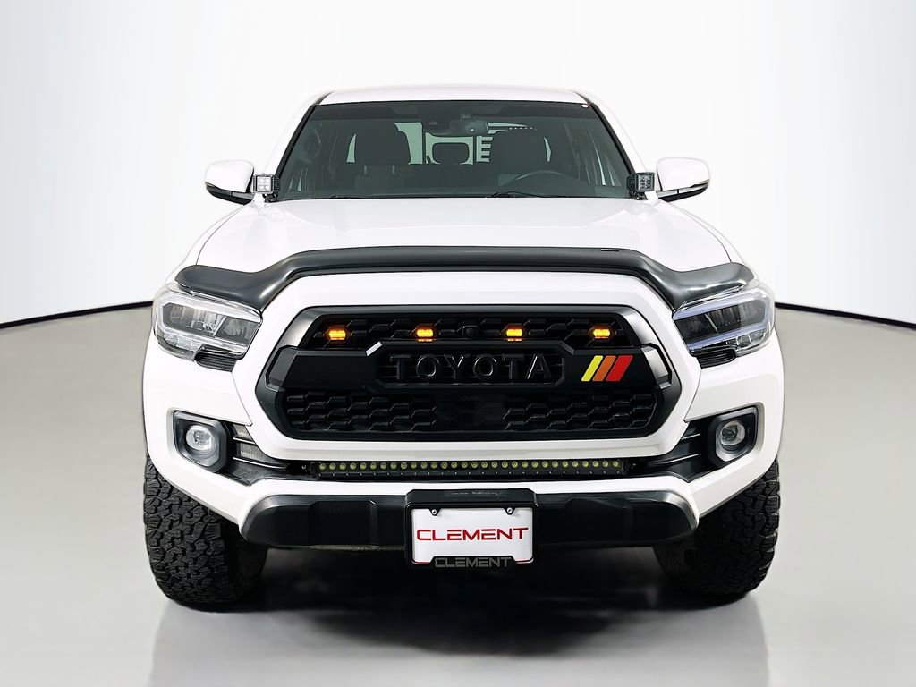 Used 2023 Toyota Tacoma TRD Off-Road AWD/4WD image 3