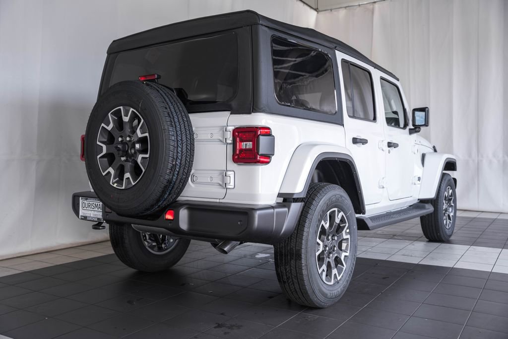New 2026 Jeep Wrangler Sahara AWD/4WD image 4