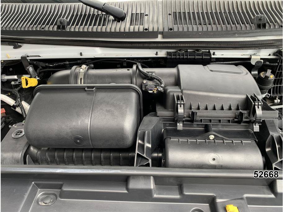 Used 2023 Ford E-450 and Econoline 450 Super Duty w/ Power Windows & Locks Group RWD image 16