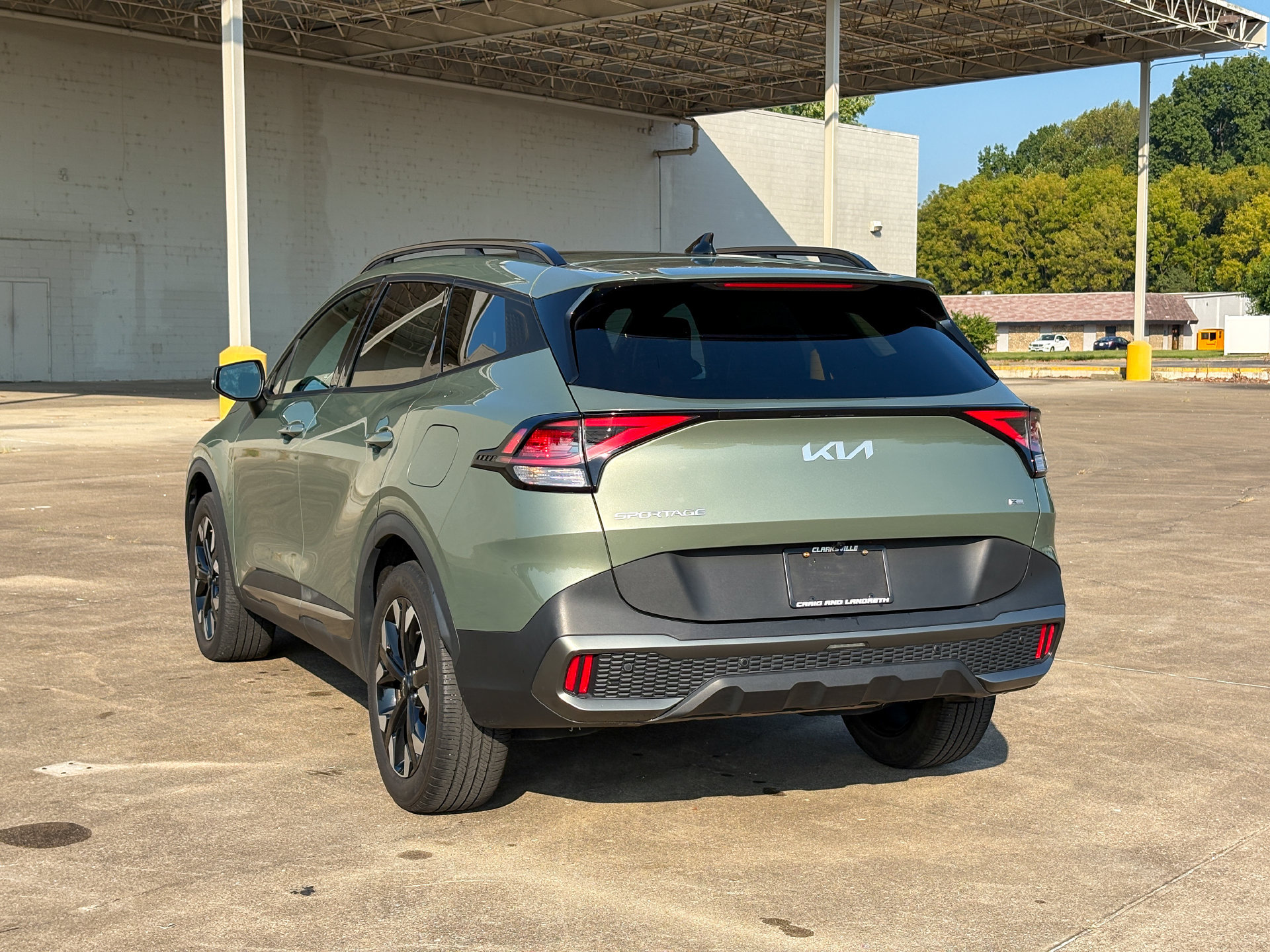 Used 2023 Kia Sportage X-Line w/ X-Line Premium Package AWD/4WD image 7