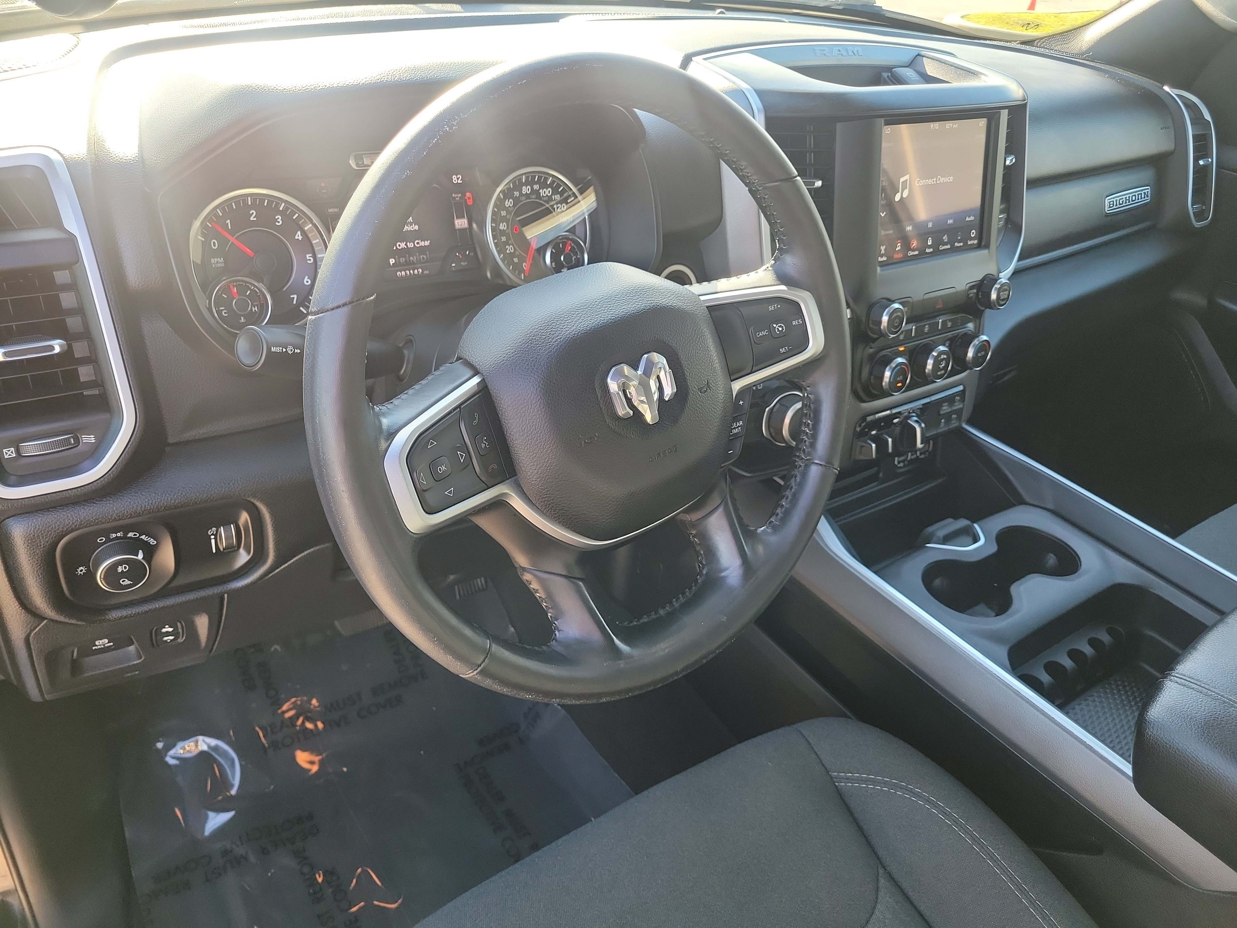 Used 2021 RAM 1500 2WD Crew Cab image 9