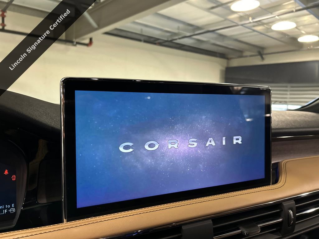 Certified 2023 Lincoln Corsair Reserve w/ Equipment Group 201A image 15