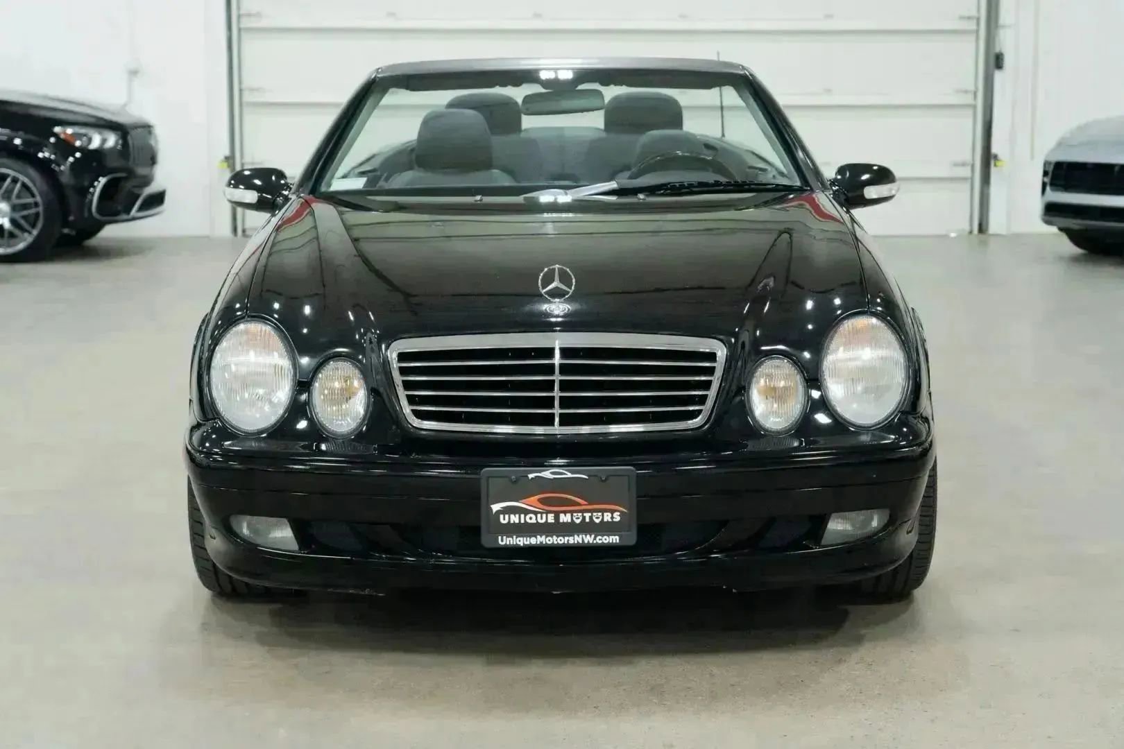 Used 2003 Mercedes-Benz CLK 320 Cabriolet image 2