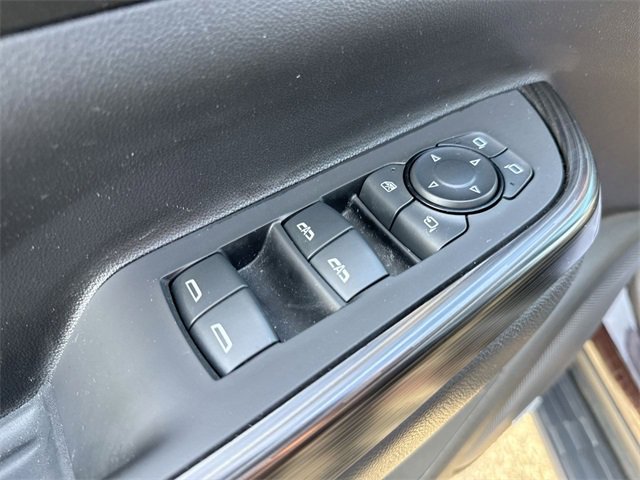 Used 2021 GMC Acadia SLT w/ Elevation Edition image 13