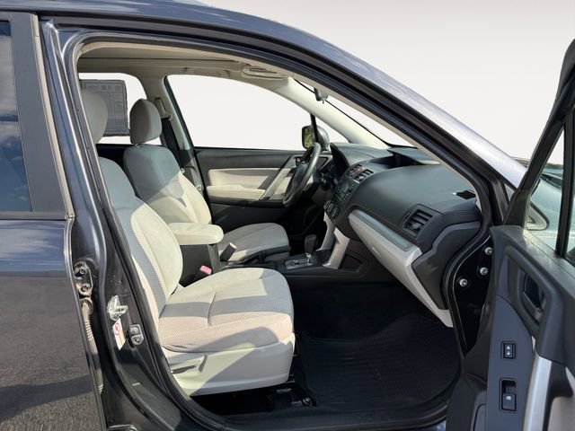 Used 2014 Subaru Forester 2.5i Premium w/ All-Weather Package AWD/4WD image 15