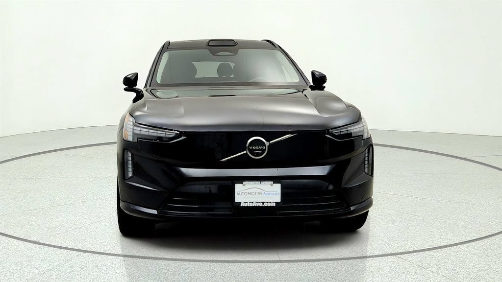 Used 2025 Volvo EX90 Plus AWD/4WD image 2