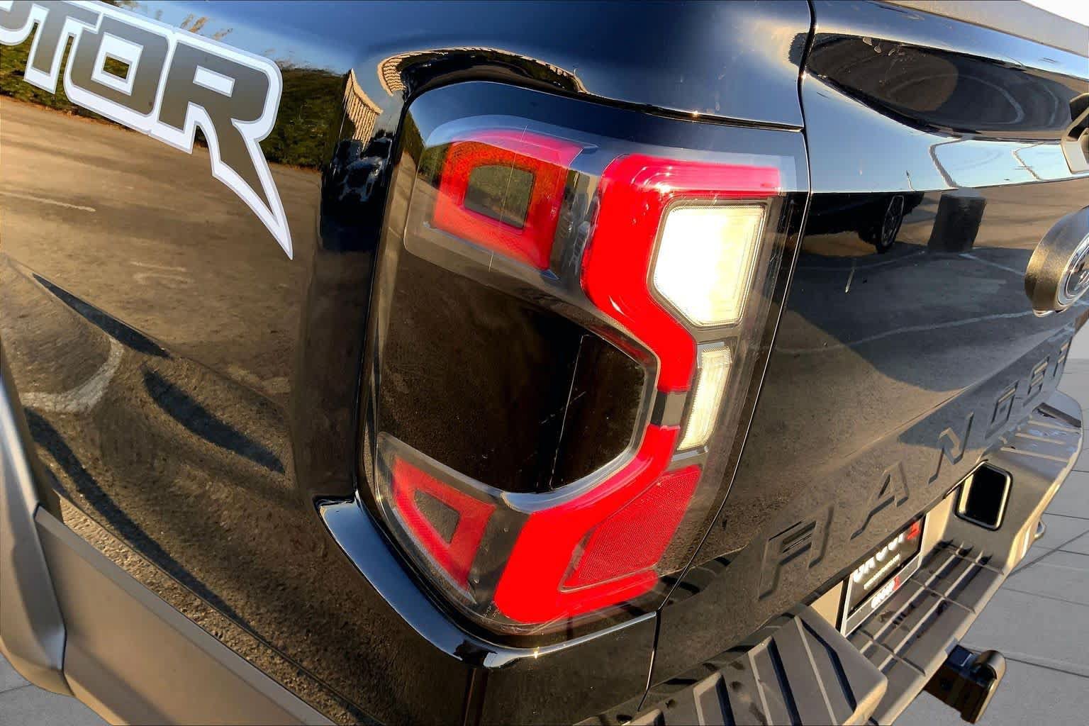 Used 2025 Ford Ranger Raptor AWD/4WD image 29