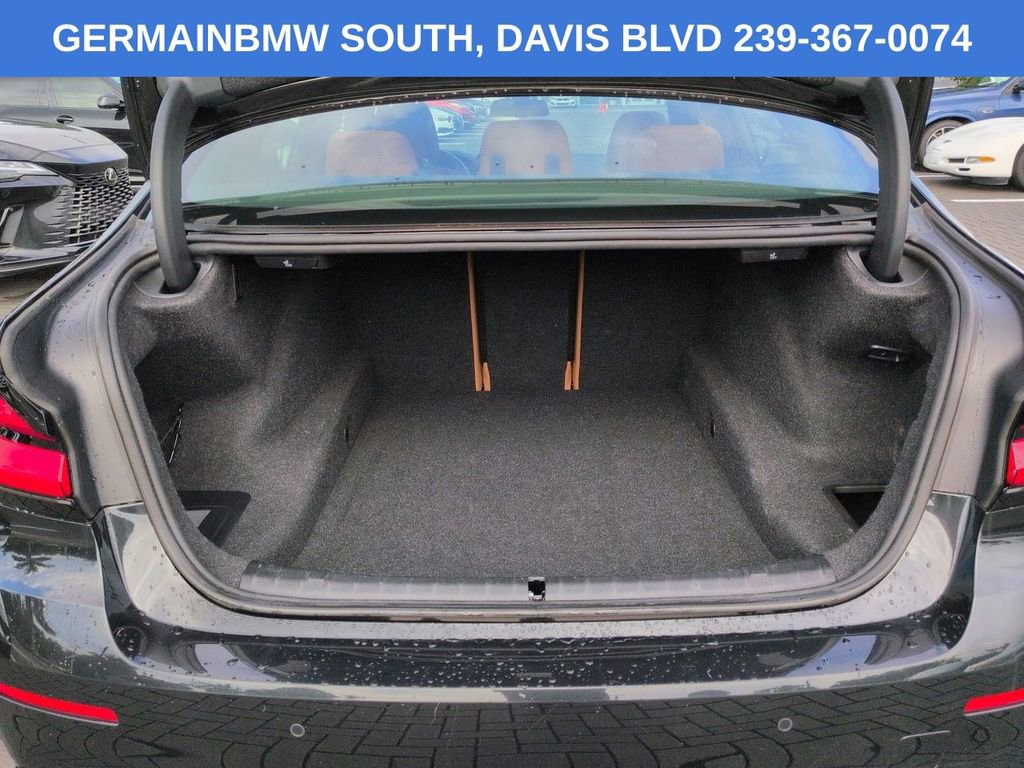 Certified 2023 BMW 530i xDrive w/ Convenience Package AWD/4WD image 14
