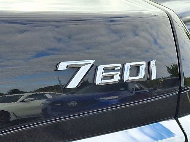 Certified 2024 BMW 760i xDrive w/ Executive Package image 30
