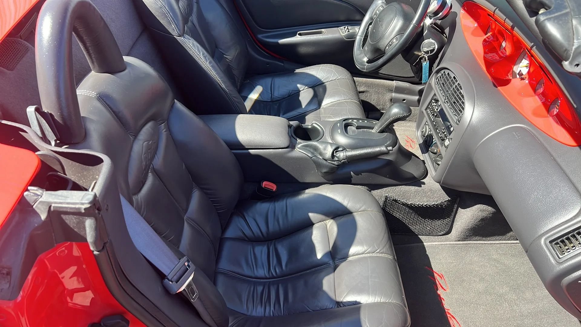 Used 1999 Plymouth Prowler RWD image 14