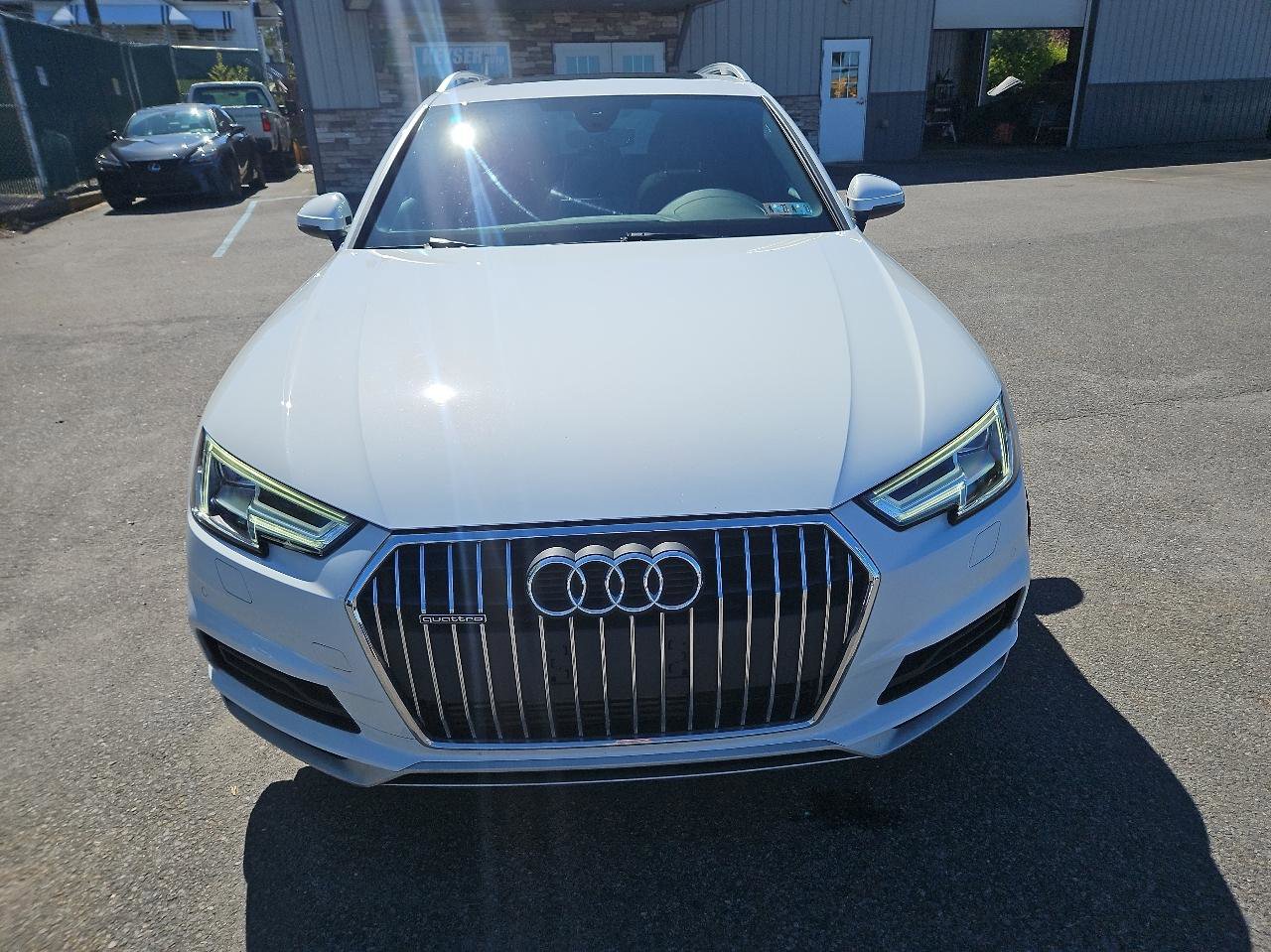 Used 2018 Audi A4 2.0T allroad Premium Plus AWD/4WD image 10