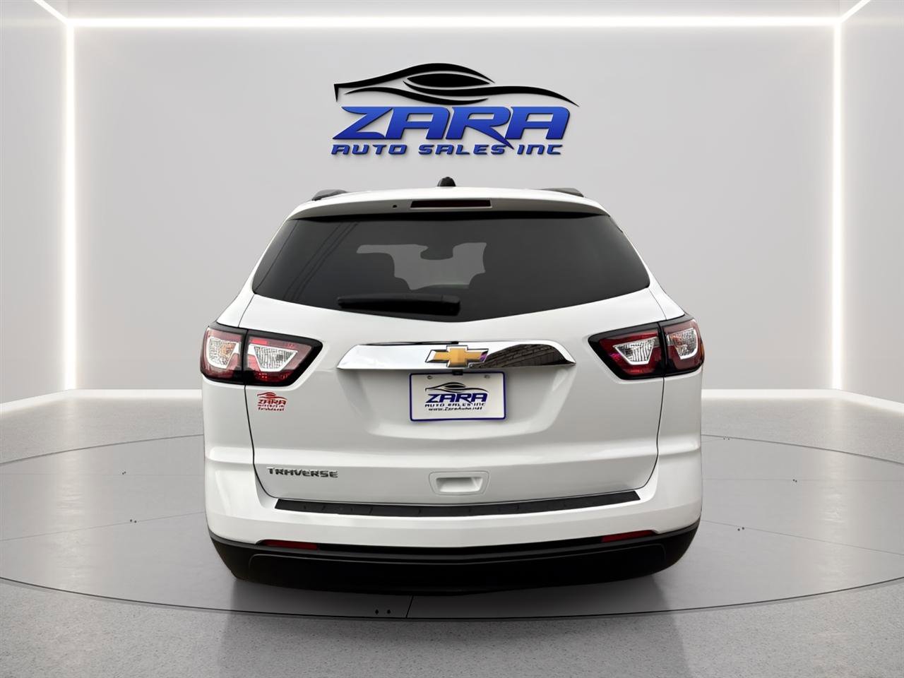 Used 2017 Chevrolet Traverse LS image 5