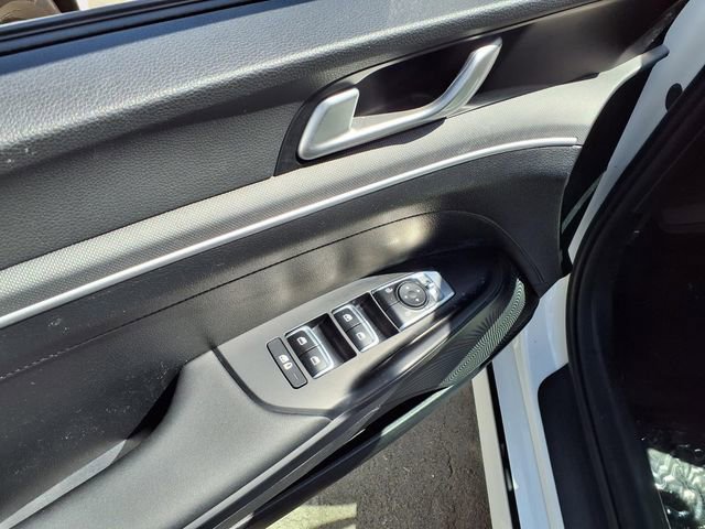 Used 2025 Kia K5 LXS FWD image 10