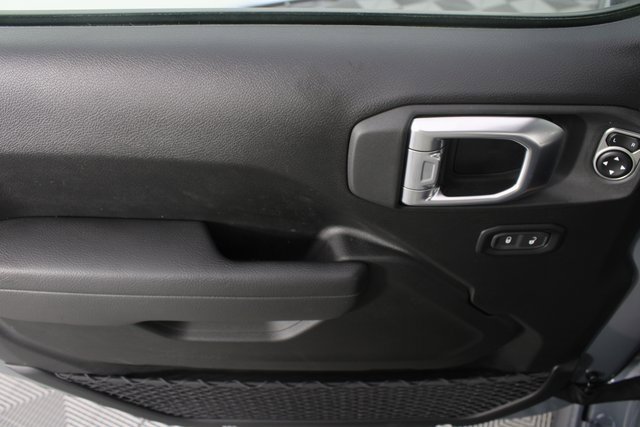 New 2026 Jeep Gladiator Willys image 13