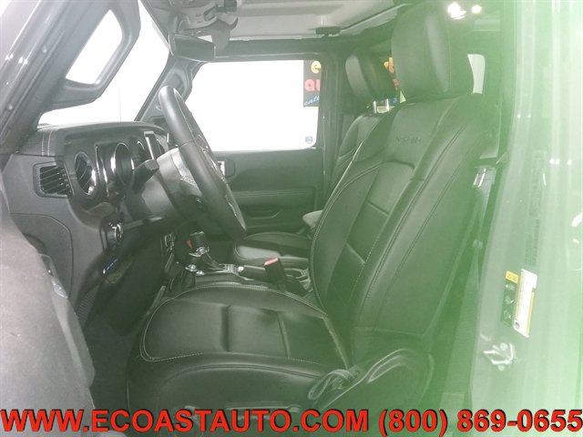 Used 2023 Jeep Wrangler Sahara w/ Cold Weather Group AWD/4WD image 10