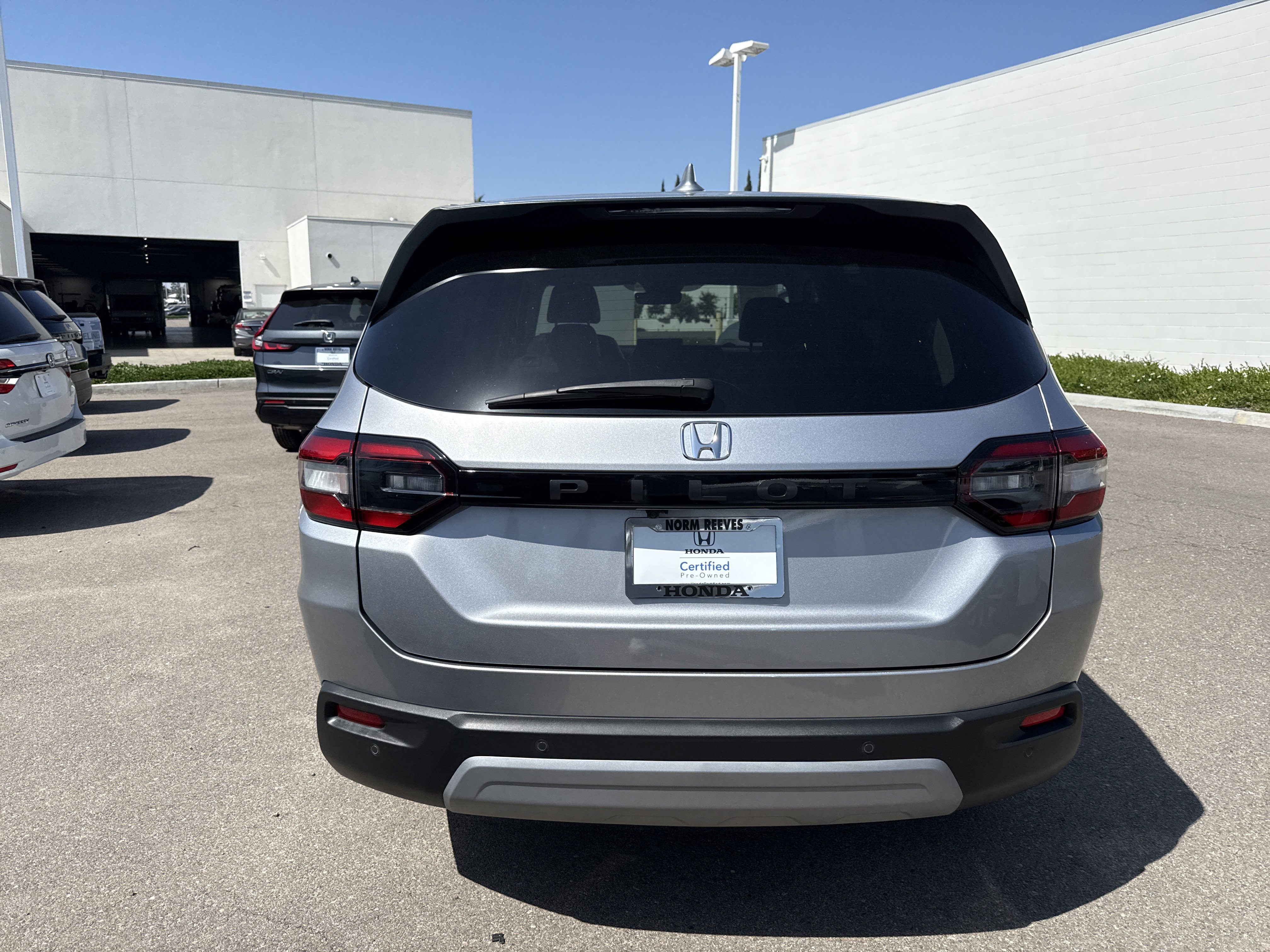 Certified 2025 Honda Pilot EX-L image 5