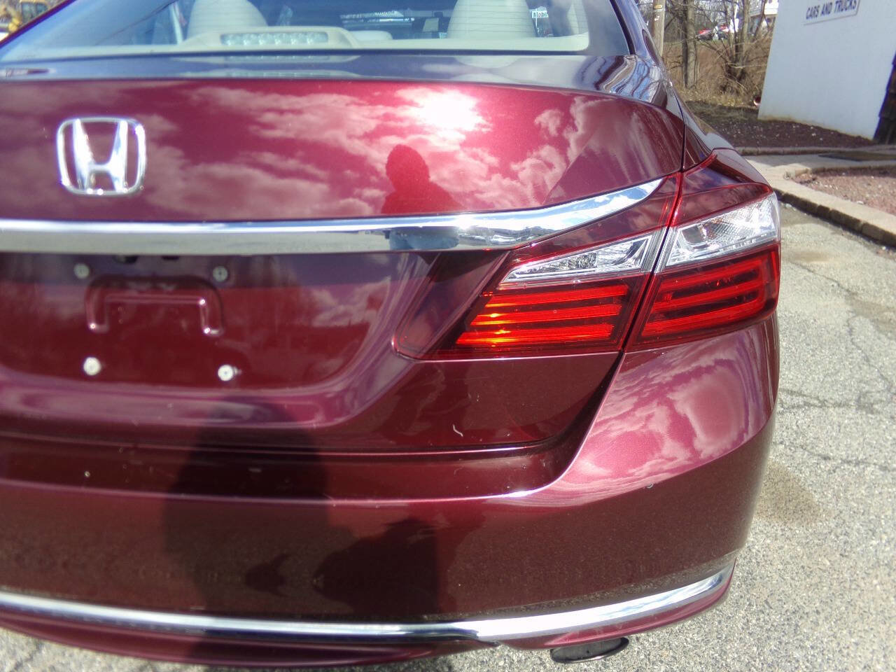 Used 2016 Honda Accord LX image 7
