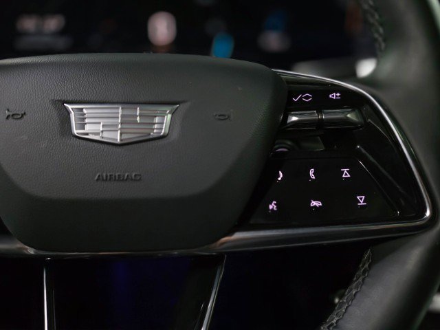 Used 2024 Cadillac Lyriq Sport image 21