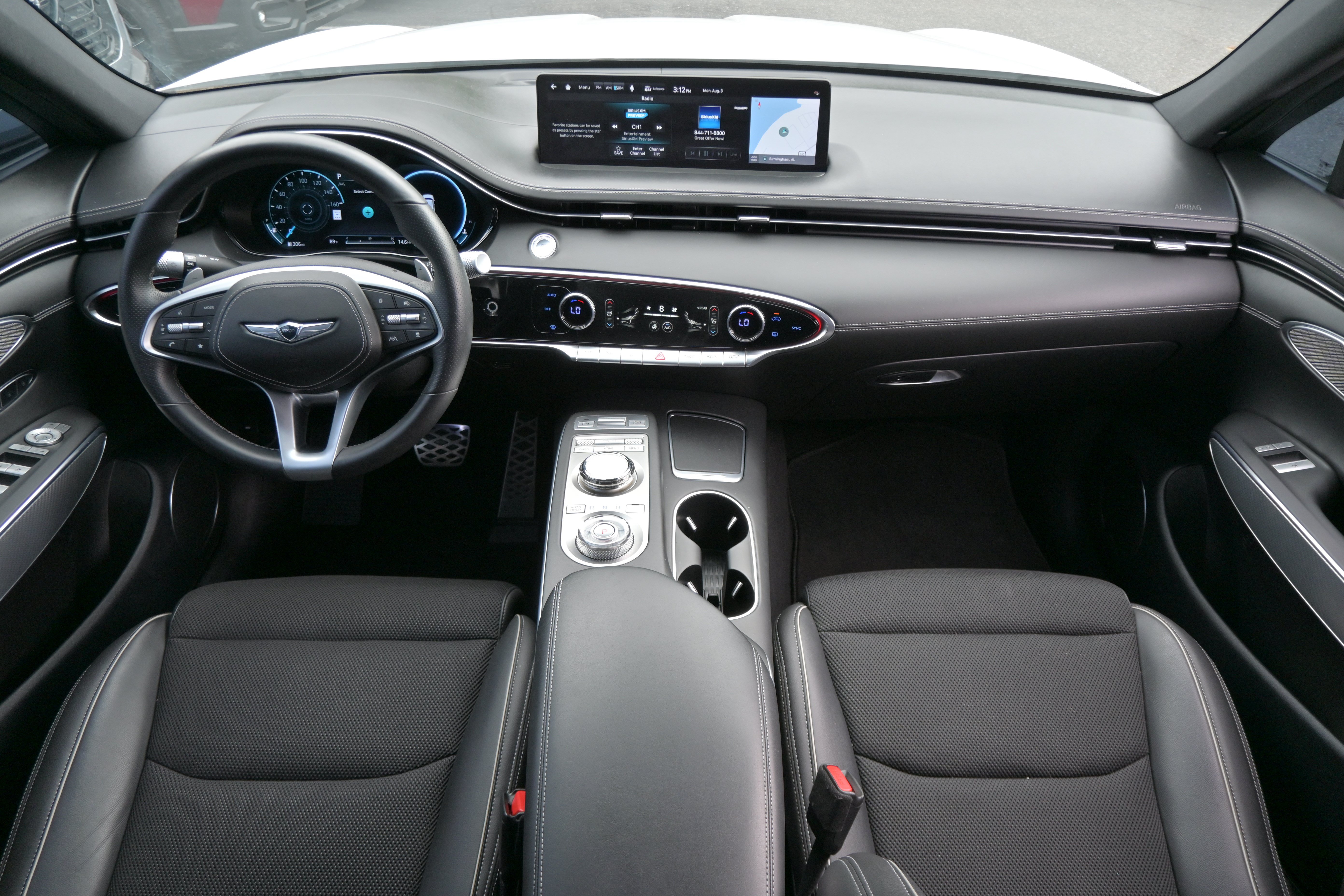 Used 2023 Genesis GV70 2.5T w/ Sport Prestige Package AWD/4WD image 32