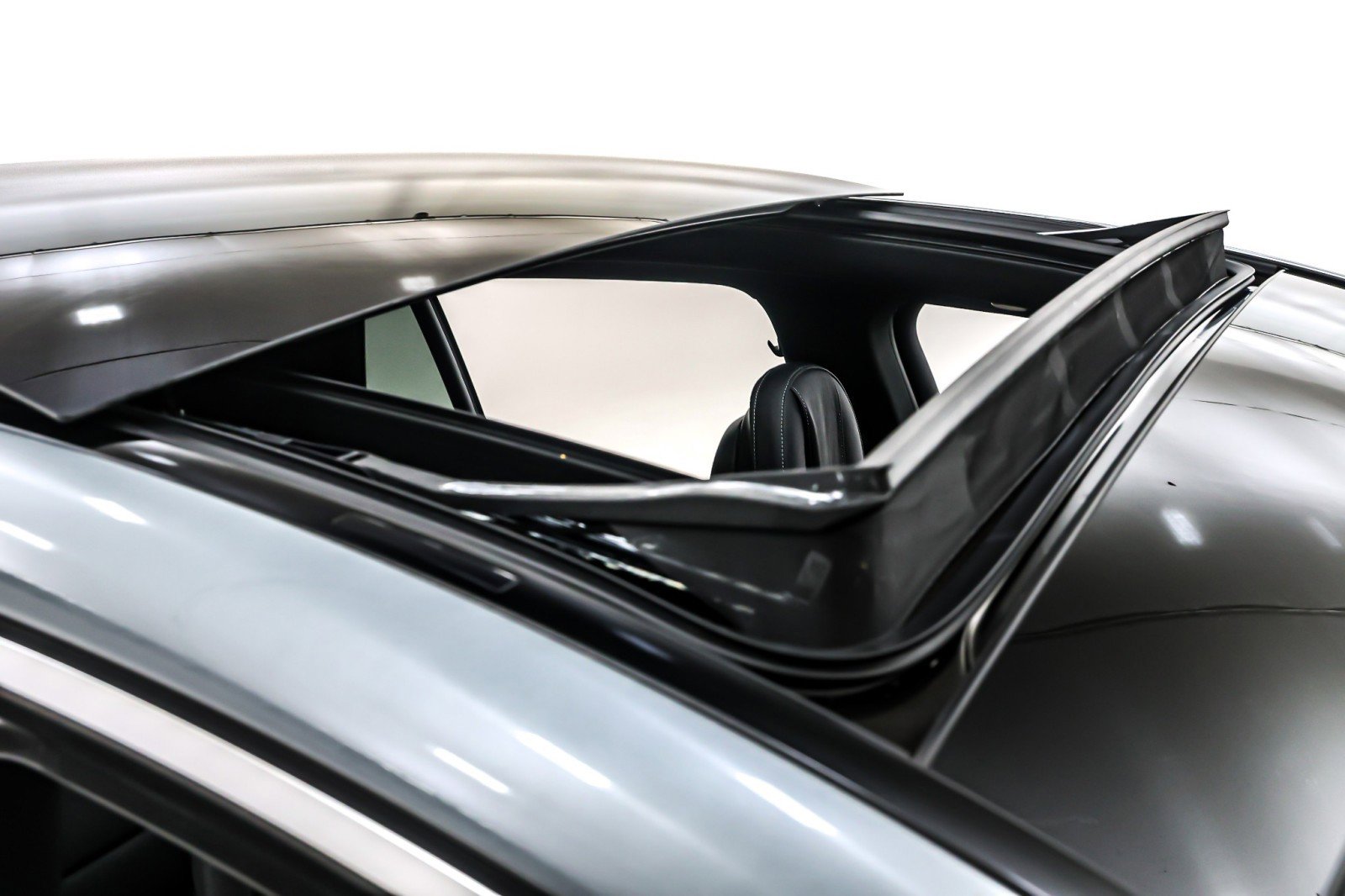 Used 2023 Mercedes-Benz EQS 450+ 4MATIC SUV w/ Exclusive Trim Package image 22