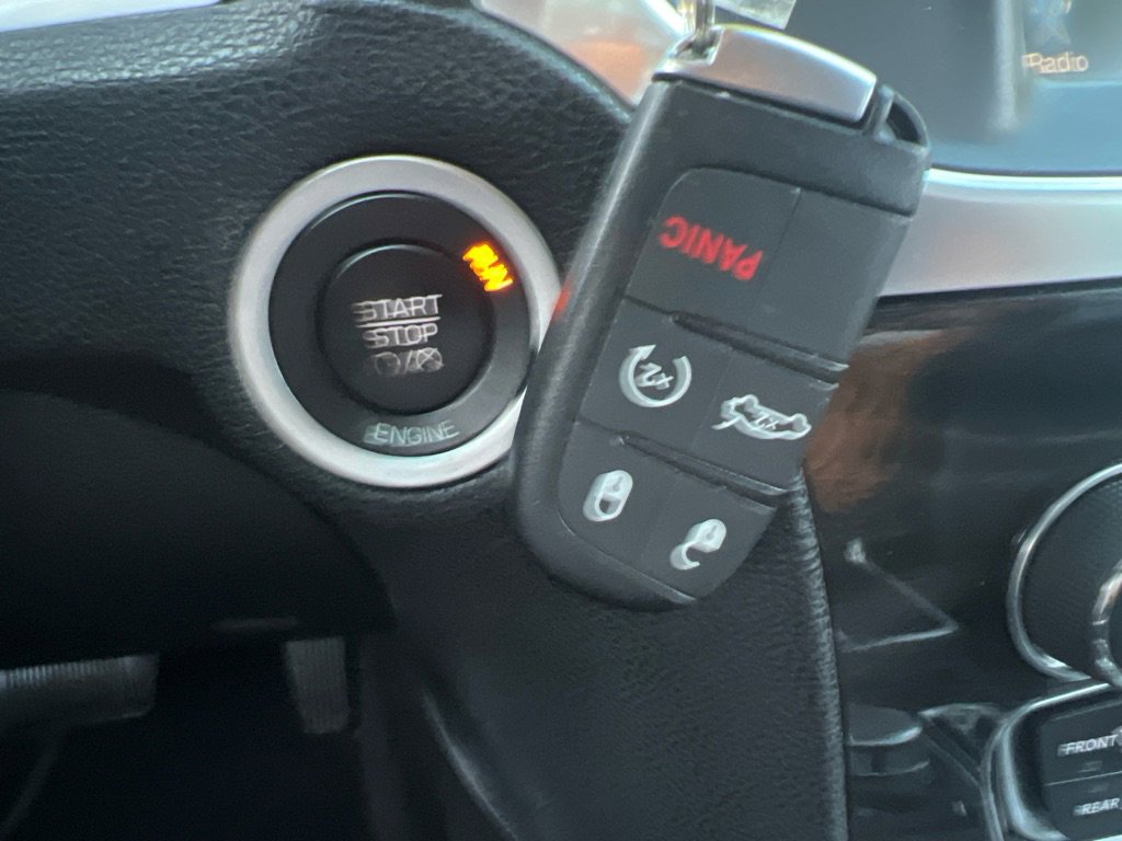 Used 2015 Chrysler 300 Limited w/ 300 Premium Group image 21