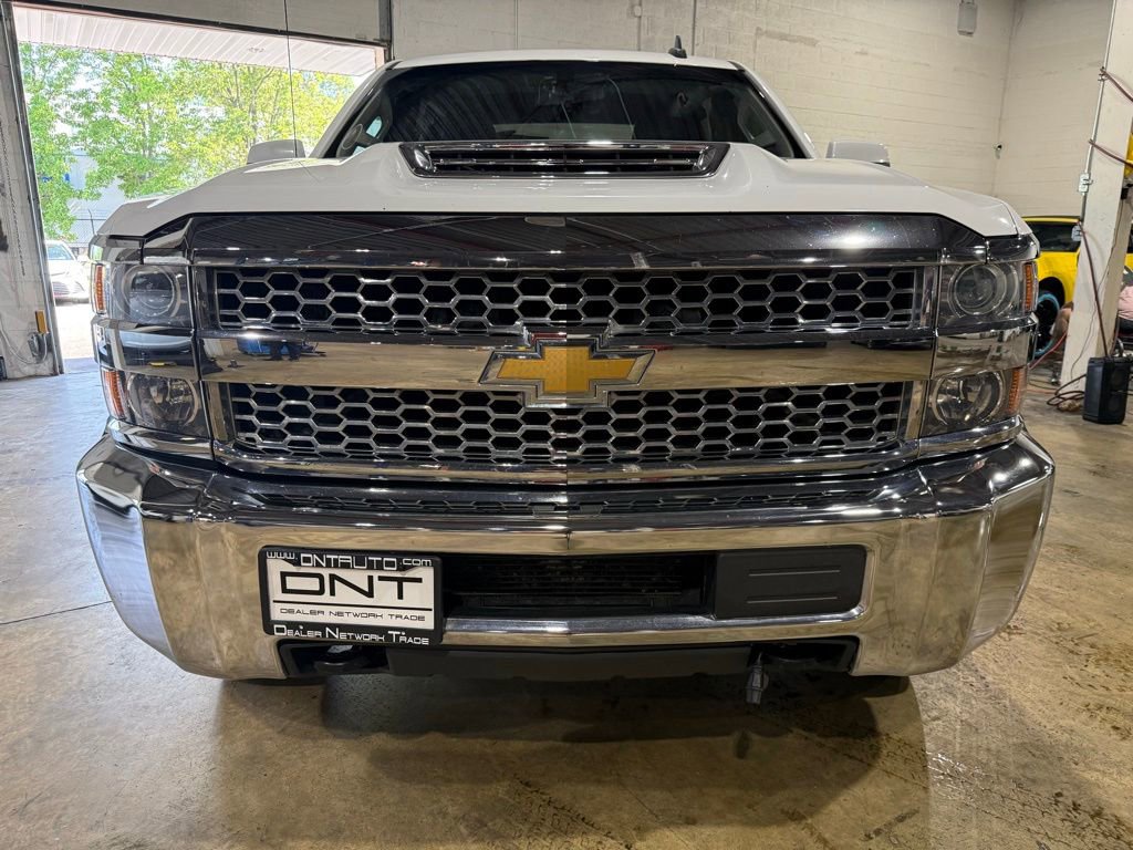 Used 2019 Chevrolet Silverado 2500 LT AWD/4WD image 14