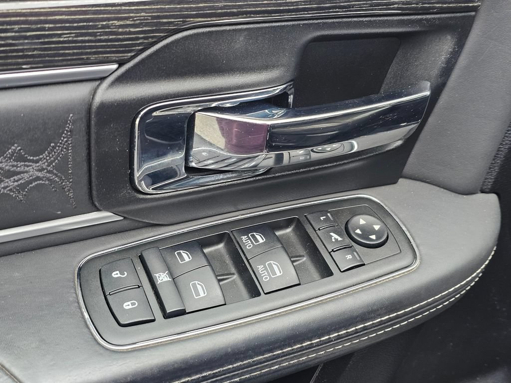 Used 2015 RAM 3500 Laramie Longhorn AWD/4WD image 24