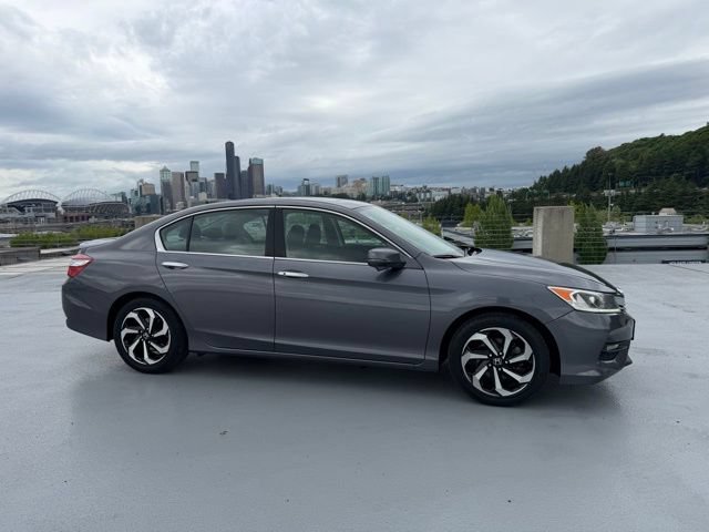 Used 2017 Honda Accord EX