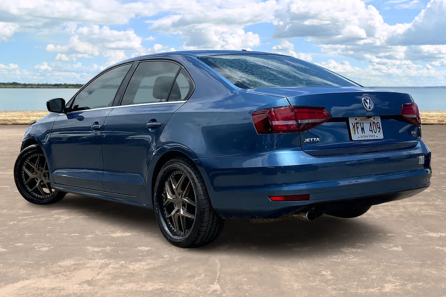 Used 2017 Volkswagen Jetta S FWD image 4