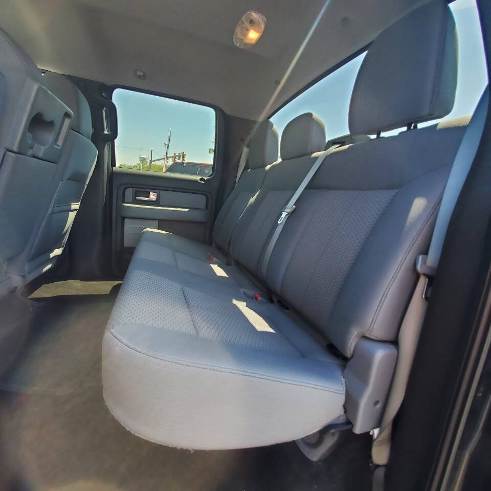 Used 2012 Ford F150 XLT w/ XLT Chrome Pkg AWD/4WD image 14