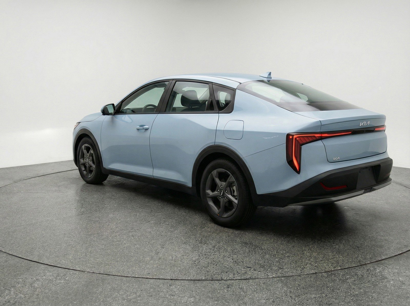 Used 2025 Kia K4 LXS FWD image 6