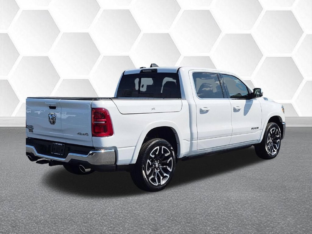 Used 2025 RAM 1500 Limited AWD/4WD image 3