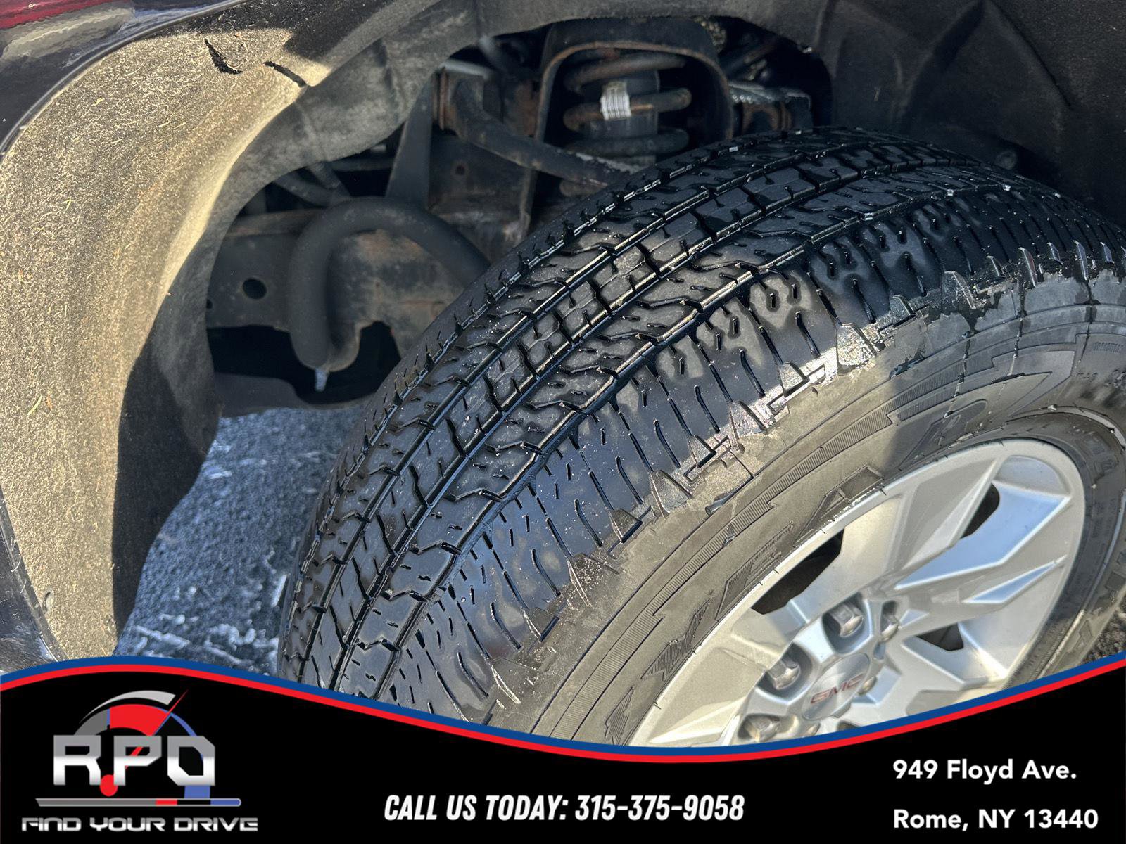 Used 2018 GMC Canyon SLE w/ SLE Convenience Package image 10