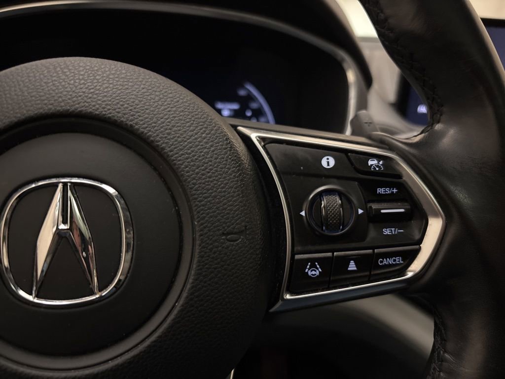 Used 2023 Acura MDX SH-AWD w/ Technology Package image 19