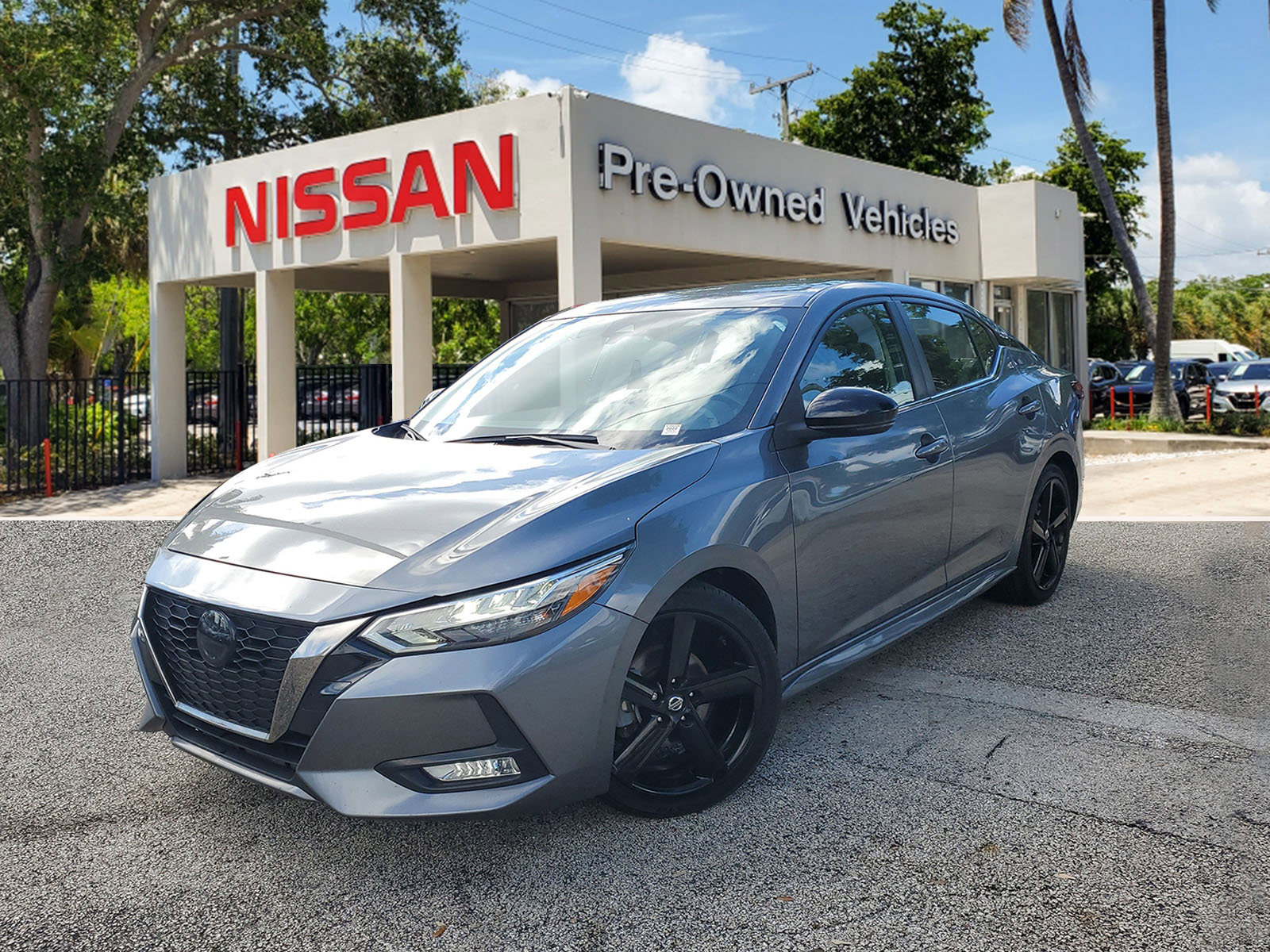 Certified 2022 Nissan Sentra SR image 1