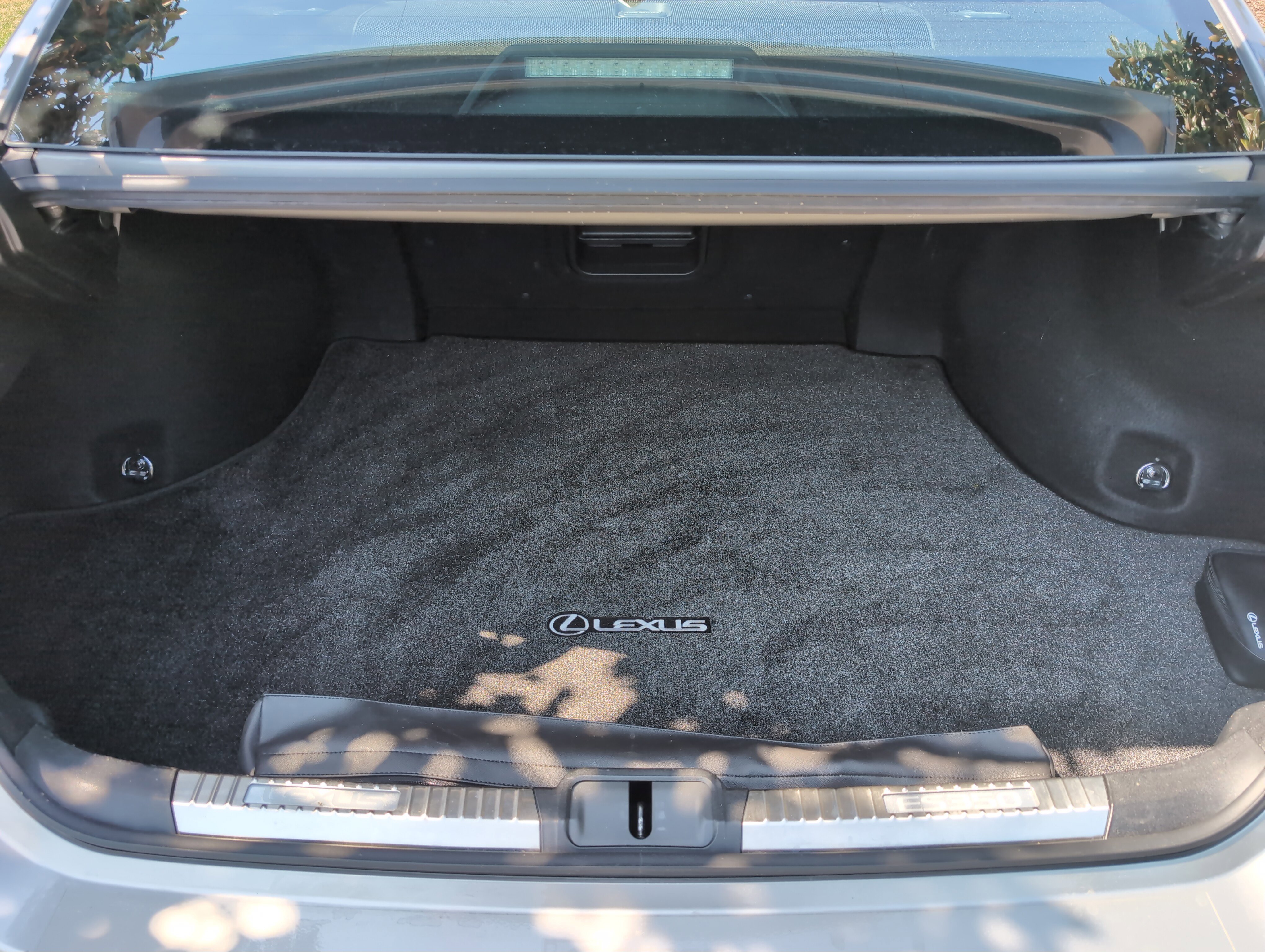 Used 2020 Lexus ES 350 F Sport w/ Accessory Package FWD image 32