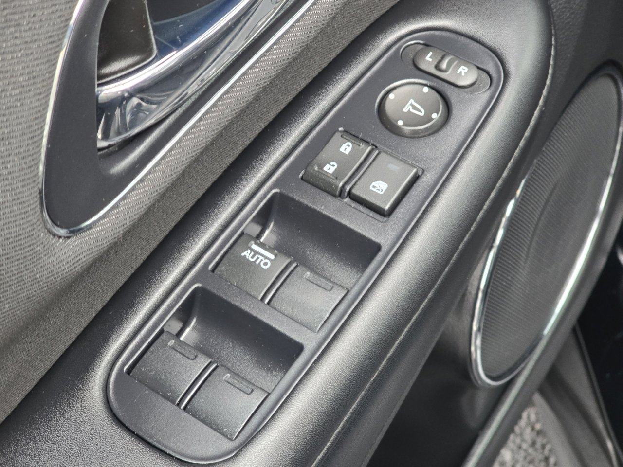 Certified 2019 Honda HR-V EX image 25