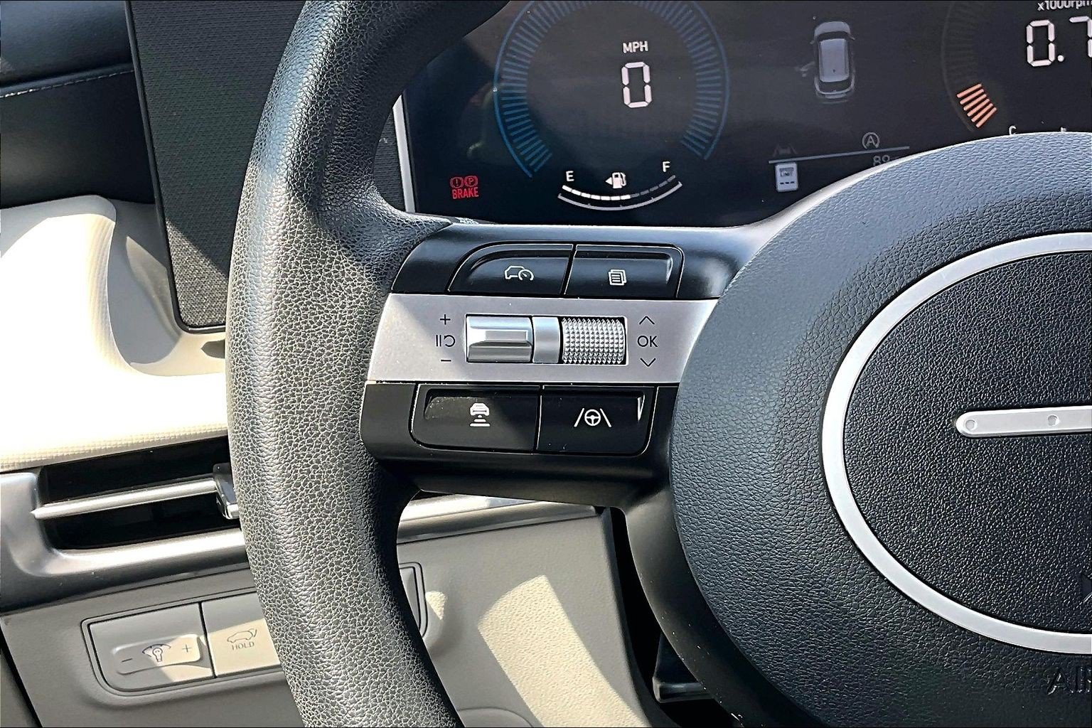 Used 2025 Hyundai Tucson SEL AWD/4WD image 16