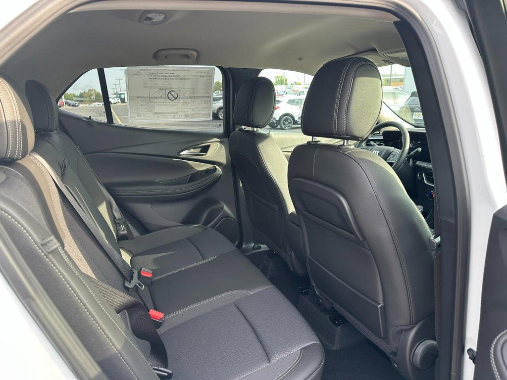 New 2026 Buick Encore GX Preferred w/ Comfort Package FWD image 4