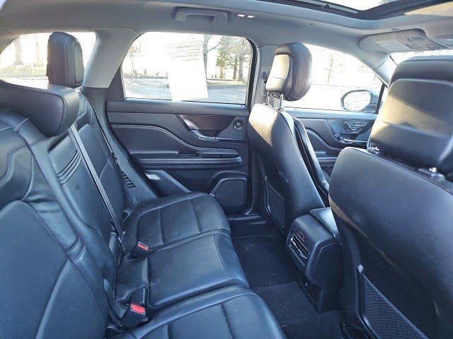 Used 2020 Lincoln Corsair Reserve w/ Equipment Group 201A image 15