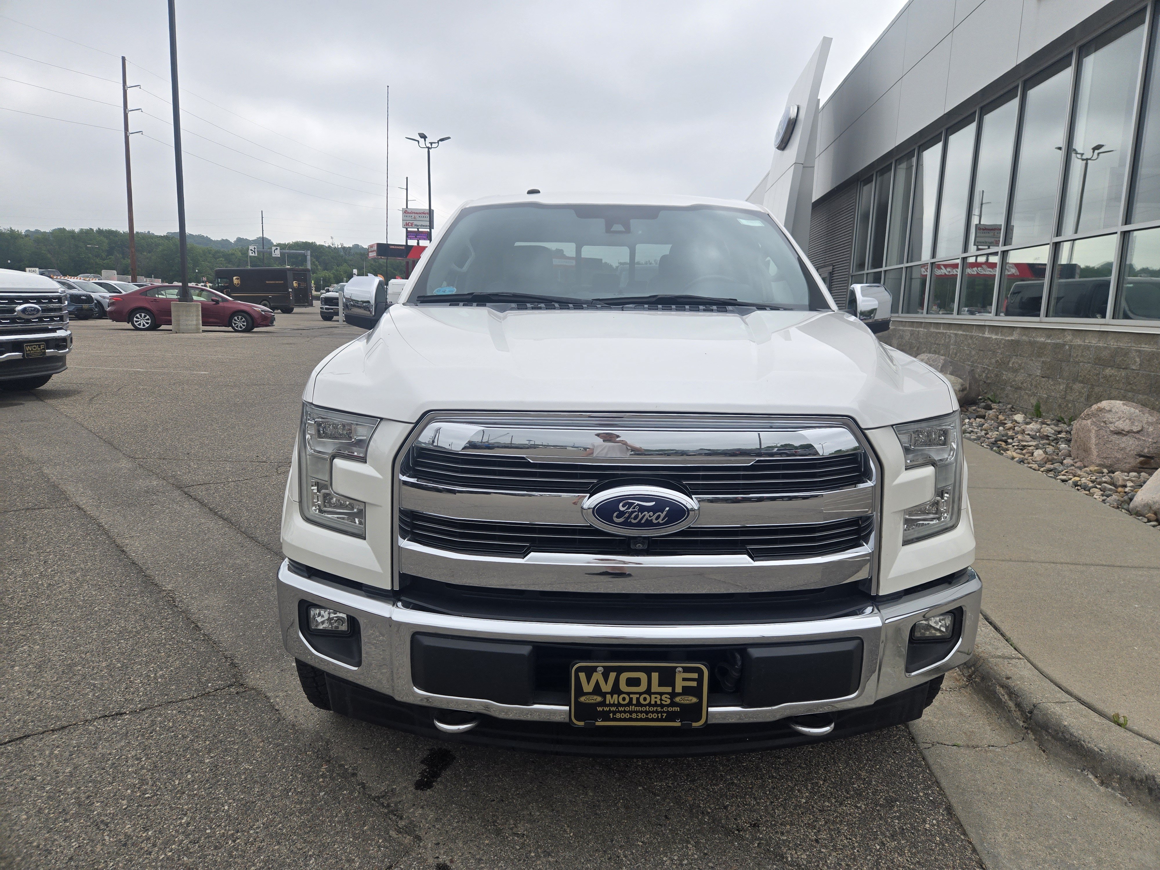 Certified 2017 Ford F150 Lariat w/ Equipment Group 502A Luxury AWD/4WD image 4