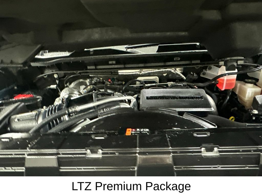 Used 2025 Chevrolet Silverado 2500 LTZ w/ LTZ Premium Package AWD/4WD image 21