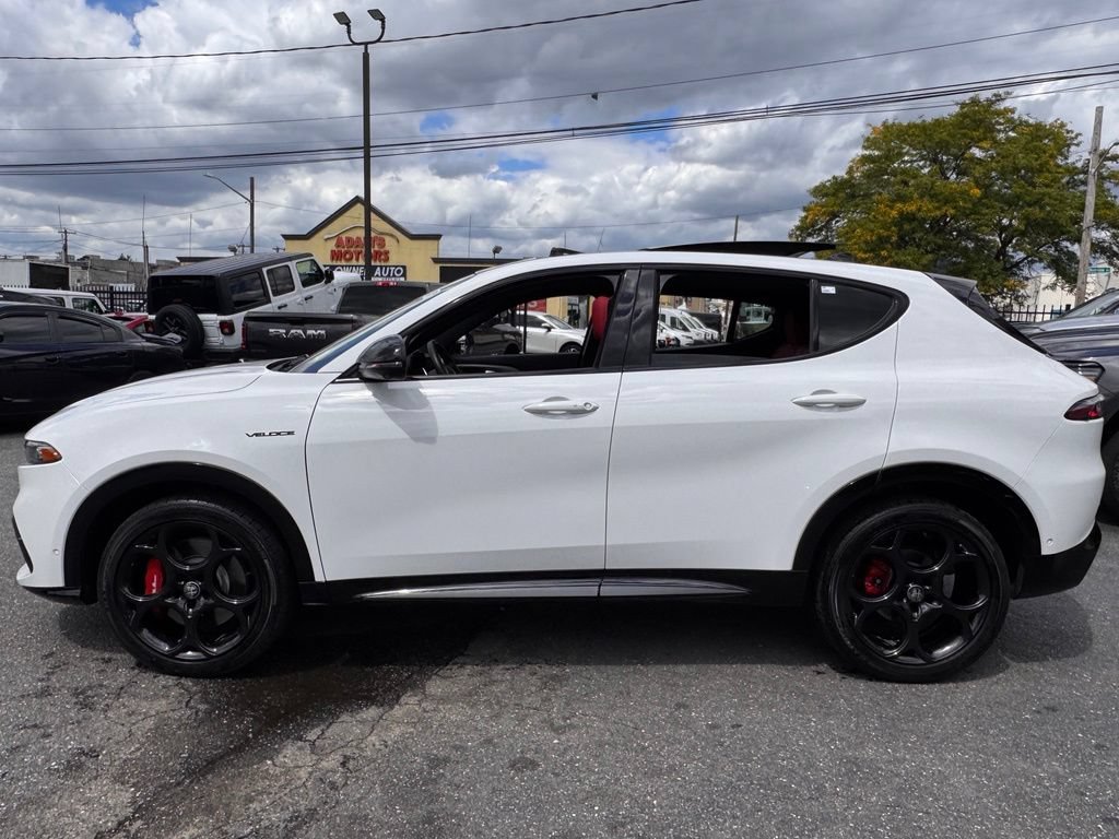 Used 2026 Alfa Romeo Tonale w/ Quick Order Package 23H Volce AWD/4WD image 5