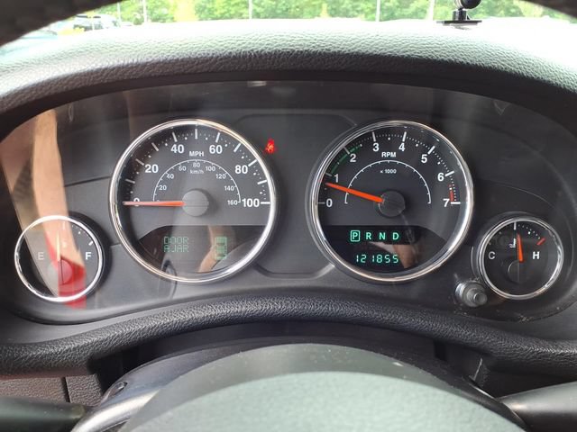 Used 2013 Jeep Wrangler Sahara w/ Connectivity Group AWD/4WD image 26