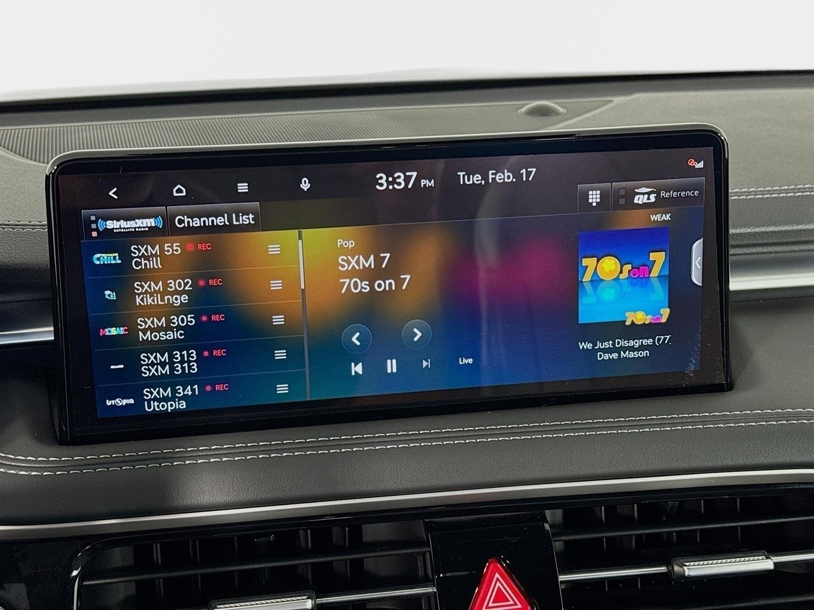 Certified 2025 Genesis G70 3.3T Advanced w/ Sport Prestige Package image 15