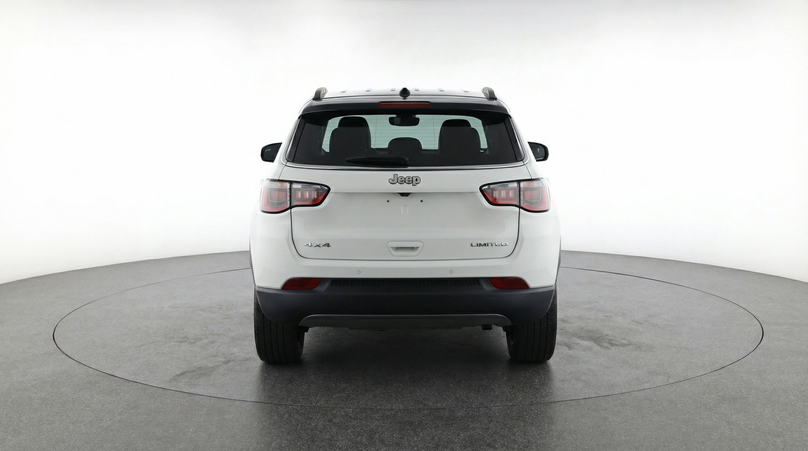Used 2025 Jeep Compass Limited AWD/4WD image 7